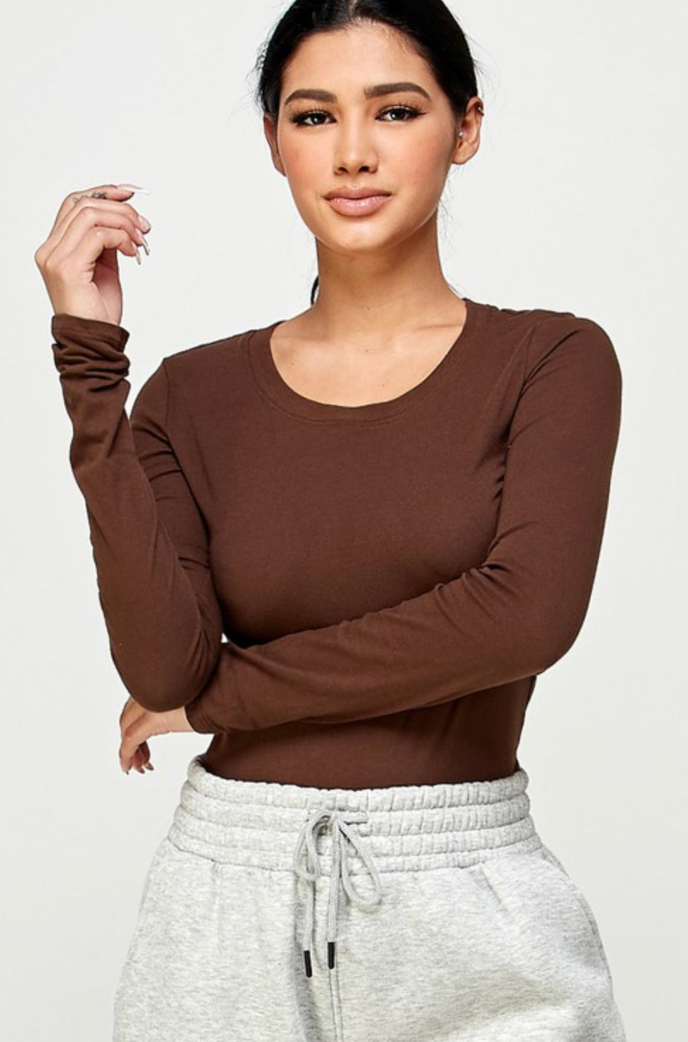 ROUND NECK LONG SLEEVE BASIC TOP